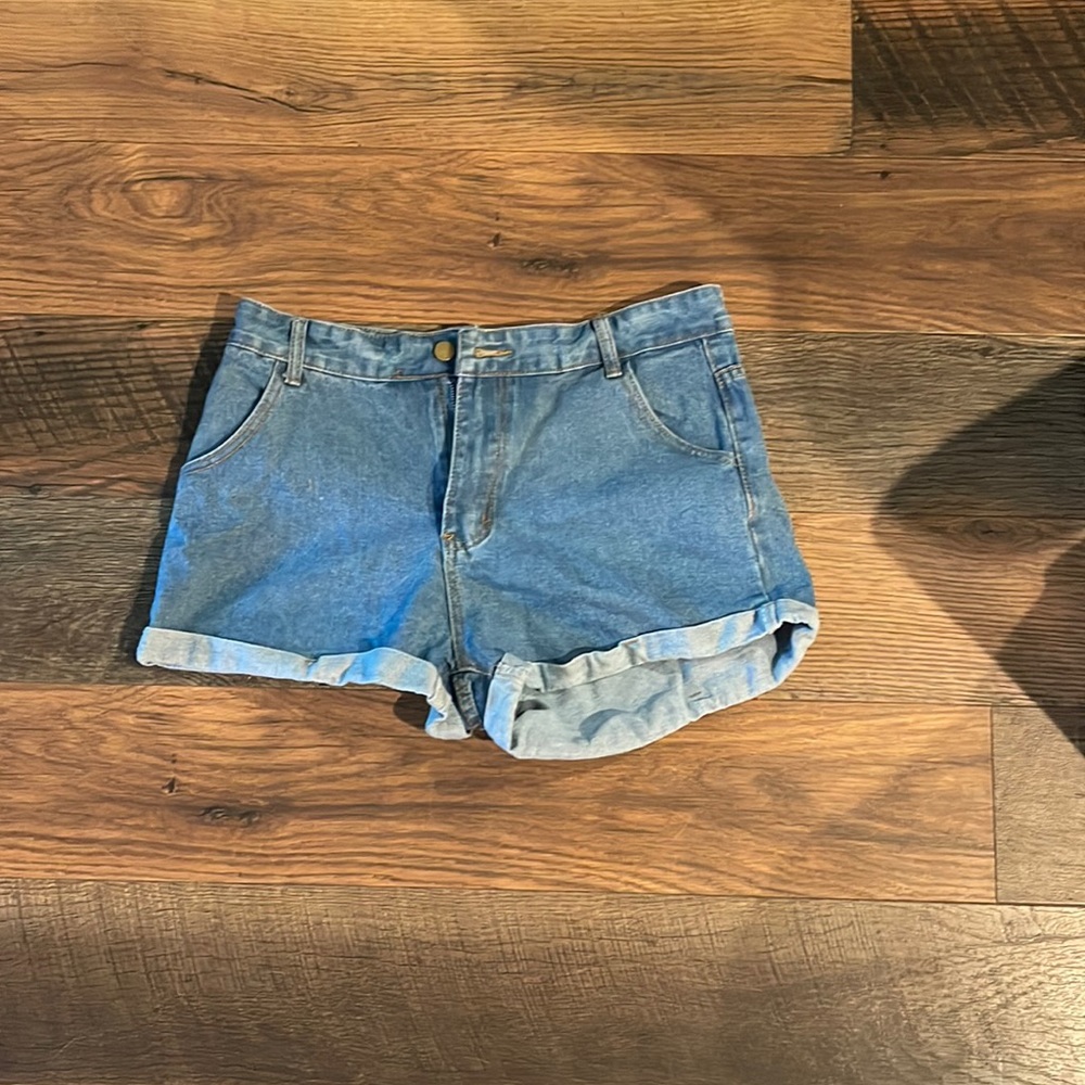 large blue jean shorts from shein never worn great condition